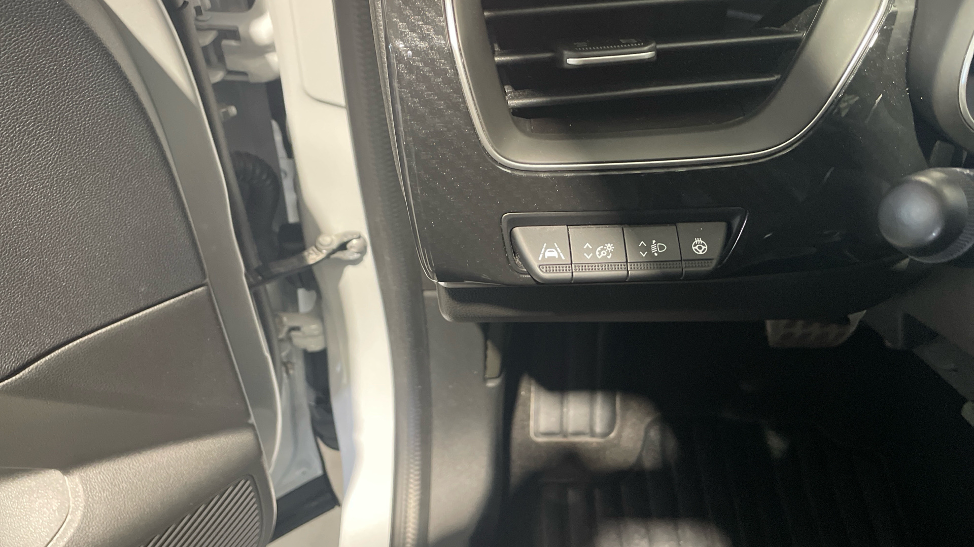 Renault Arkana TCe 140 Microhíbrido - 22