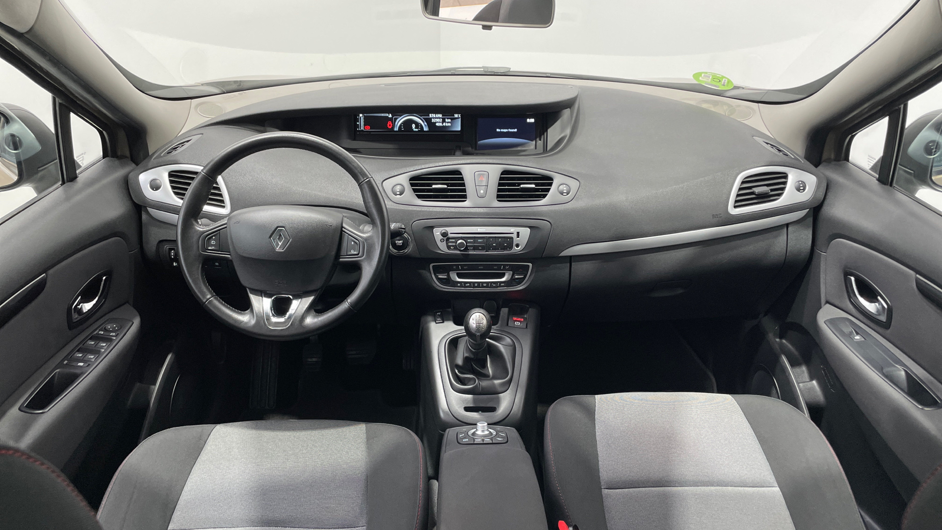 Renault Grand Scenic TCe 115 - 7