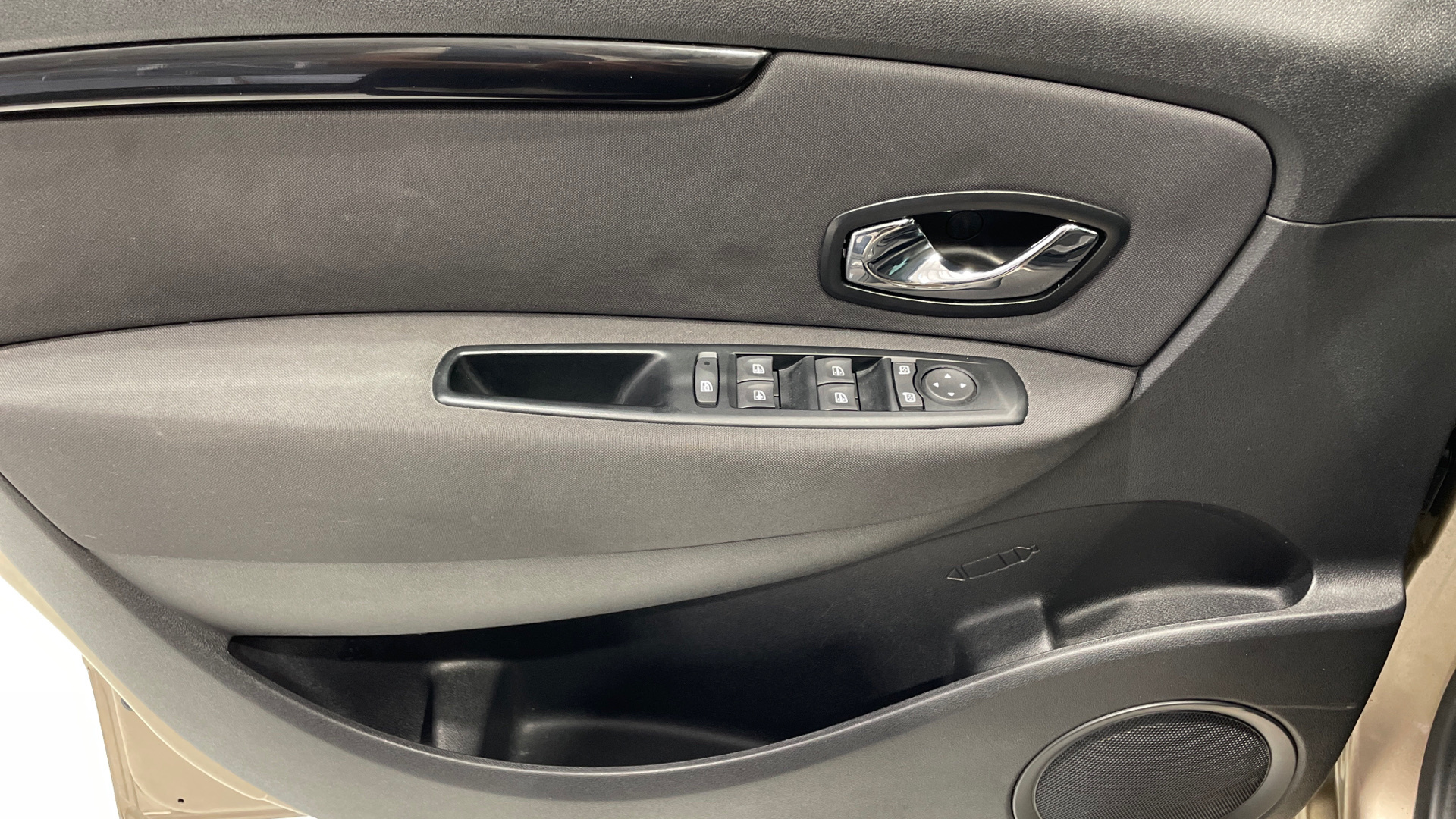 Renault Grand Scenic TCe 115 - 9