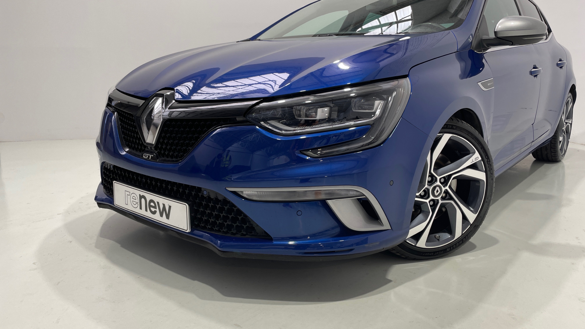 Renault Megane TCe 205 - 19