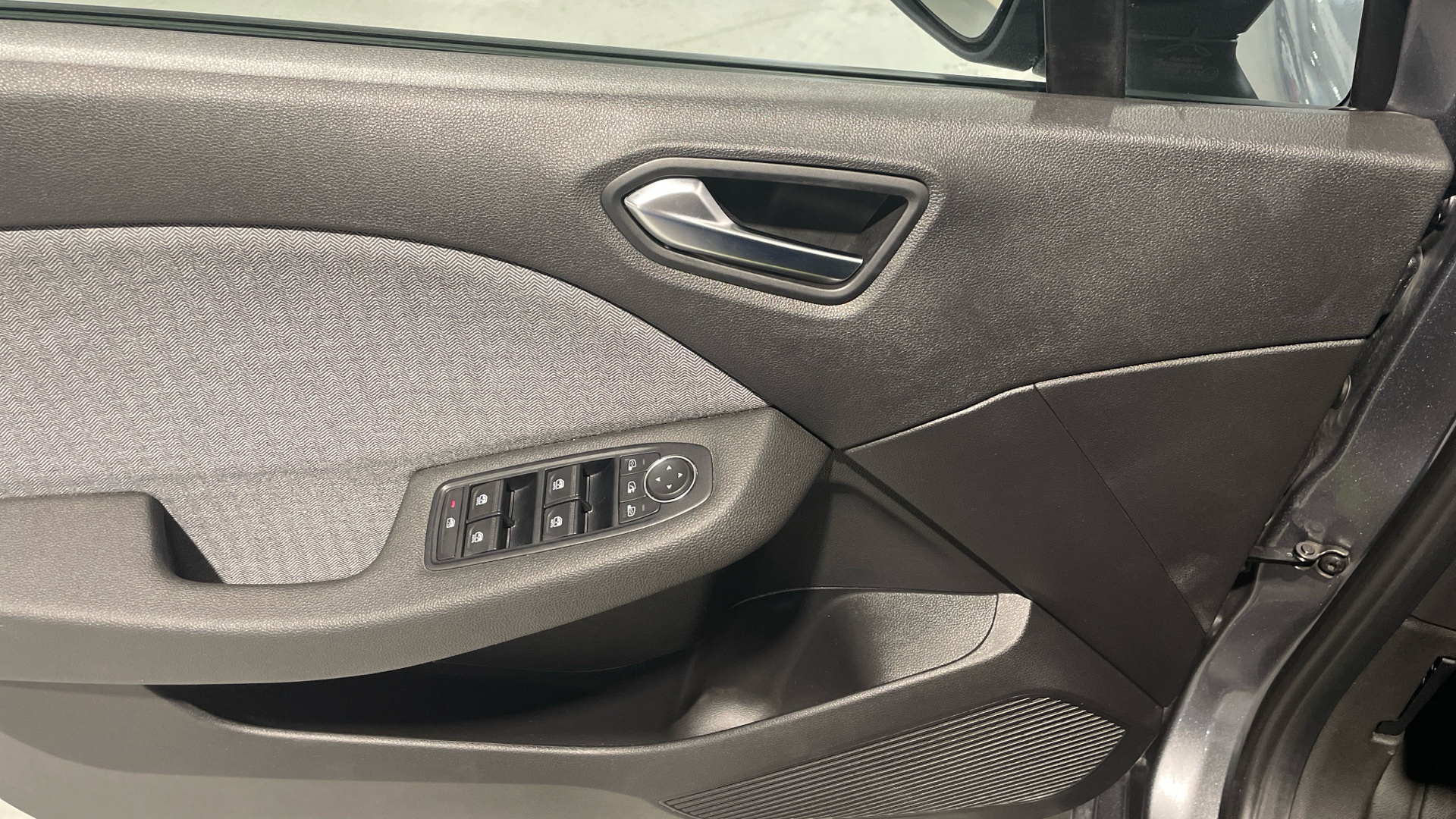 Renault Clio TCe 90 - 9
