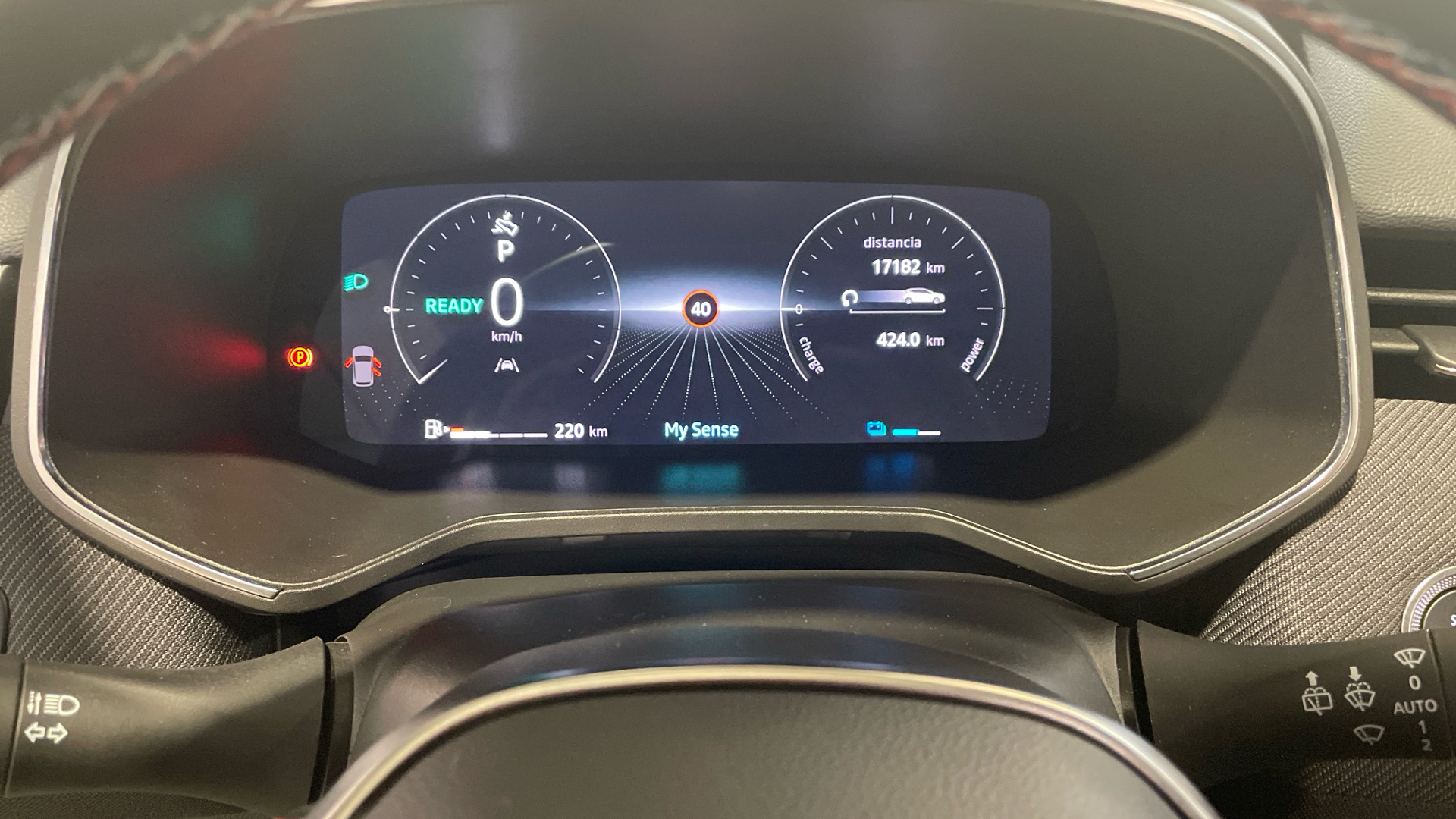Renault Clio E-Tech 145 - 6