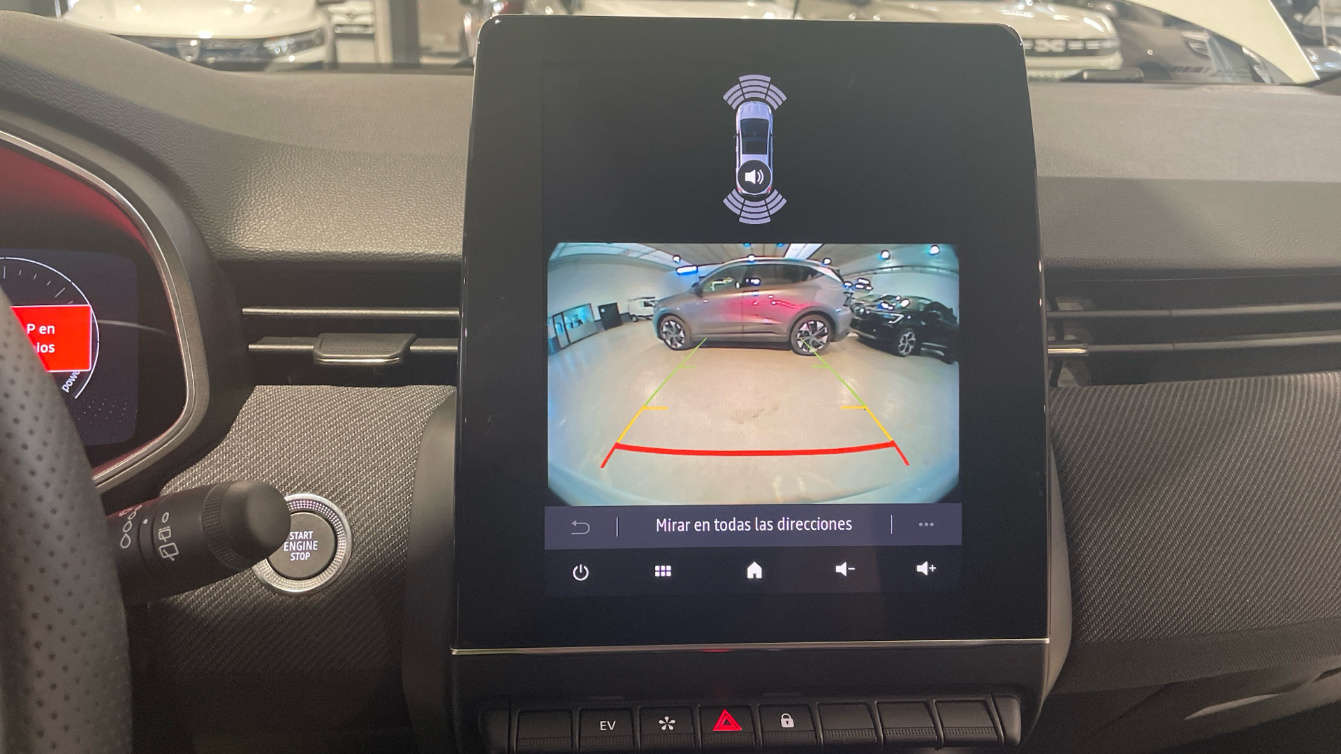 Renault Clio E-Tech 145 - 11