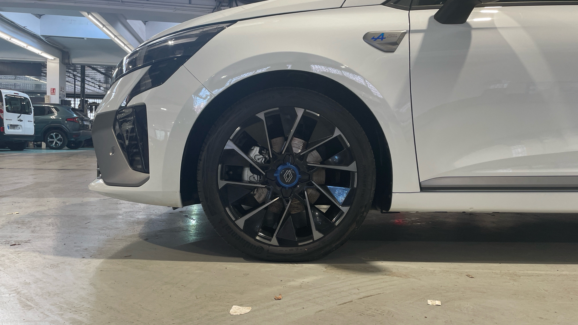 Renault Clio E-Tech 145 - 15