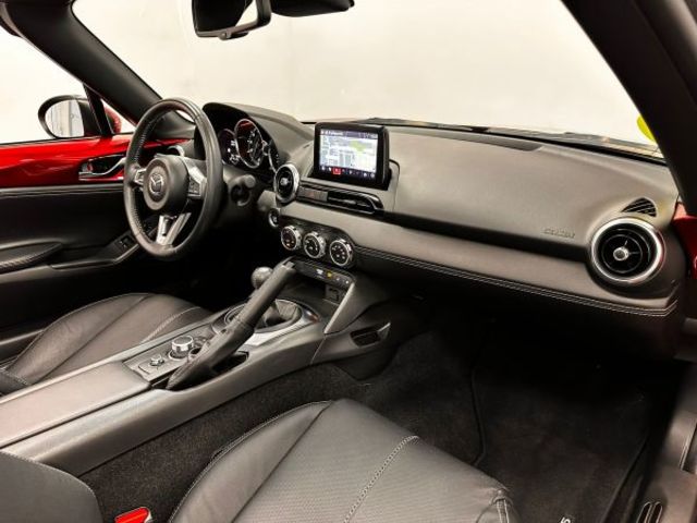 Mazda MX-5 2.0 SKY-G Exclusive-Line 135 kW (184 CV)
