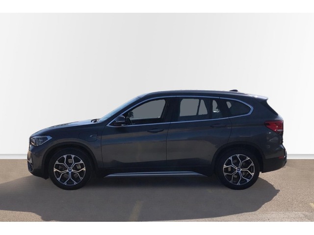 BMW X1 xDrive25e color Gris. Año 2022. 162KW(220CV). Híbrido Electro/Gasolina. En concesionario Proa Premium Palma de Illes Balears
