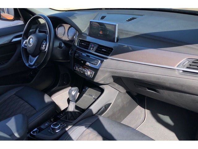 BMW X1 xDrive25e color Gris. Año 2022. 162KW(220CV). Híbrido Electro/Gasolina. En concesionario Proa Premium Palma de Illes Balears