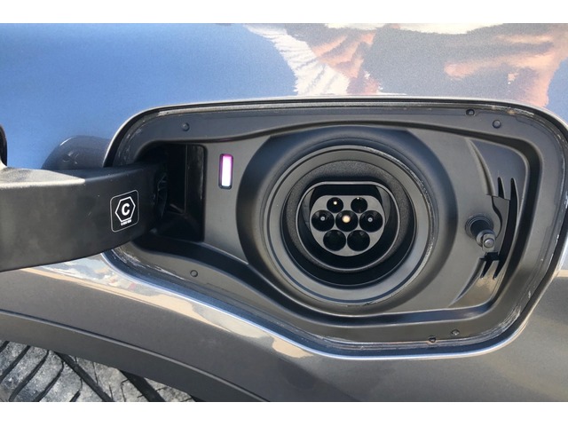 BMW X1 xDrive25e color Gris. Año 2022. 162KW(220CV). Híbrido Electro/Gasolina. En concesionario Proa Premium Palma de Illes Balears