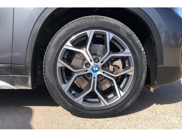 BMW X1 xDrive25e color Gris. Año 2022. 162KW(220CV). Híbrido Electro/Gasolina. En concesionario Proa Premium Palma de Illes Balears