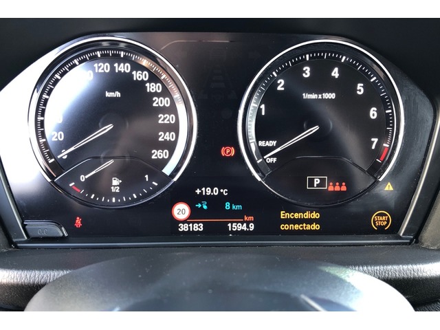 BMW X1 xDrive25e color Gris. Año 2022. 162KW(220CV). Híbrido Electro/Gasolina. En concesionario Proa Premium Palma de Illes Balears