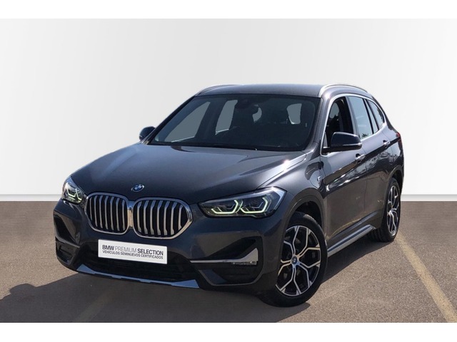 BMW X1 xDrive25e color Gris. Año 2022. 162KW(220CV). Híbrido Electro/Gasolina. En concesionario Proa Premium Palma de Illes Balears