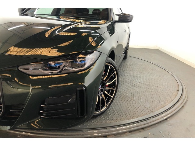 BMW i4 M50 color Verde. Año 2022. 400KW(544CV). Eléctrico. En concesionario Proa Premium Palma de Baleares