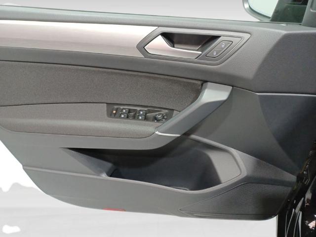 Volkswagen Touran Advance 1.5 TSI 110 kW (150 CV) DSG