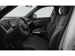 Fotos de BMW X1 sDrive18d color Blanco. Año 2023. 110KW(150CV). Diésel. En concesionario Hispamovil Elche de Alicante