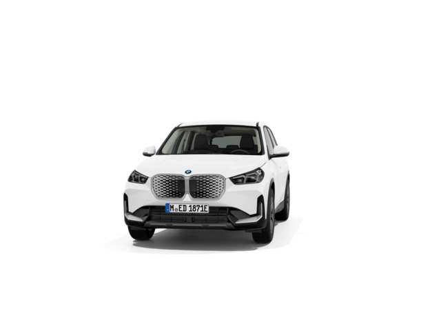 BMW iX1 xDrive30 color Blanco. Año 2024. 230KW(313CV). Eléctrico. En concesionario Motri Motor Jaén de Jaén