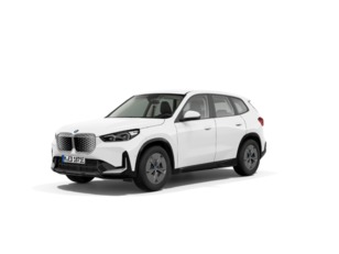 Fotos de BMW iX1 xDrive30 color Blanco. Año 2024. 230KW(313CV). Eléctrico. En concesionario Motri Motor Jaén de Jaén