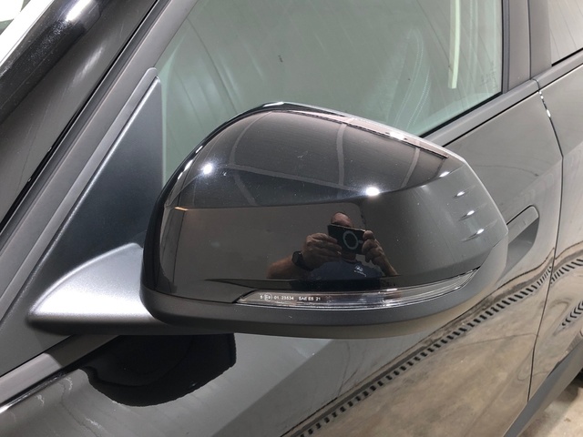 BMW X1 sDrive18d color Negro. Año 2024. 110KW(150CV). Diésel. En concesionario Movilnorte El Plantio de Madrid