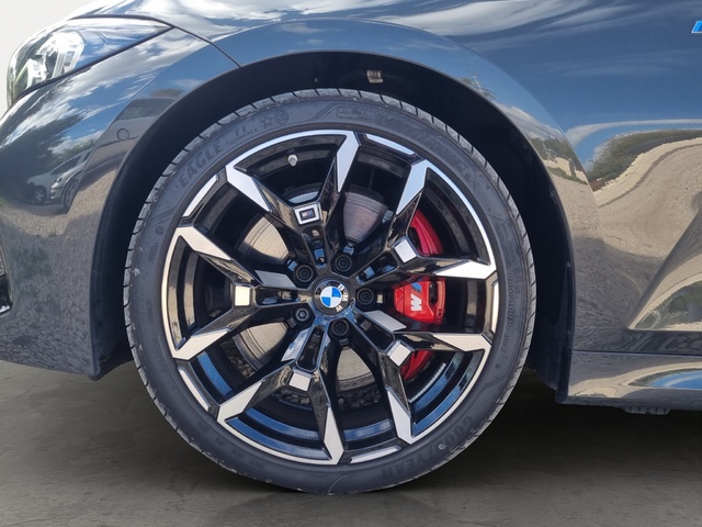 BMW Serie 3 M340i Touring color Gris. Año 2025. 275KW(374CV). Gasolina. En concesionario SAN JUAN Automoviles Fersan S.A. de Alicante