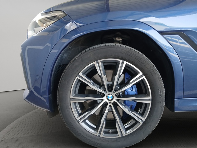 BMW X6 xDrive30d color Azul. Año 2021. 210KW(286CV). Diésel. En concesionario GANDIA Automoviles Fersan, S.A. de Valencia