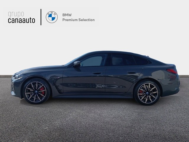 BMW i4 eDrive35 color Gris. Año 2023. 210KW(286CV). Eléctrico. En concesionario TACO de Sta. C. Tenerife