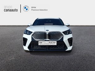 Fotos de BMW iX2 eDrive20 color Blanco. Año 2024. 150KW(204CV). Eléctrico. En concesionario TACO de Sta. C. Tenerife