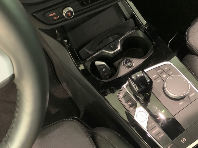 BMW Serie 1 M135i color Gris. Año 2024. 225KW(306CV). Gasolina. En concesionario Celtamotor Lalín de Pontevedra