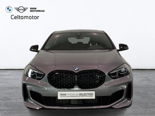 Fotos de BMW Serie 1 M135i color Gris. Año 2024. 225KW(306CV). Gasolina. En concesionario Celtamotor Lalín de Pontevedra