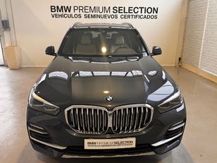 Fotos de BMW X5 xDrive30d color Gris. Año 2019. 195KW(265CV). Diésel. En concesionario Lurauto Gipuzkoa de Guipuzcoa