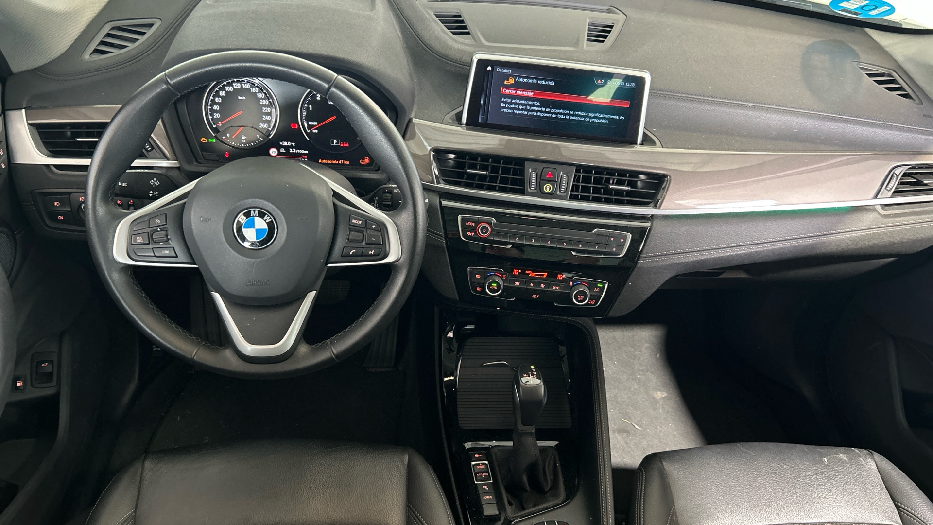 BMW X1 xDrive25e color Blanco. Año 2021. 162KW(220CV). Híbrido Electro/Gasolina. En concesionario BYmyCAR Madrid - Alcalá de Madrid