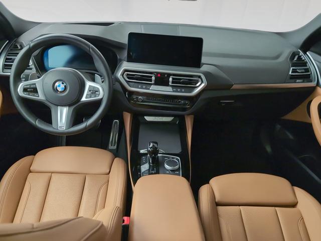 BMW X4 xDrive20d color Gris. Año 2024. 140KW(190CV). Diésel. En concesionario Automotor Premium Viso - Málaga de Málaga