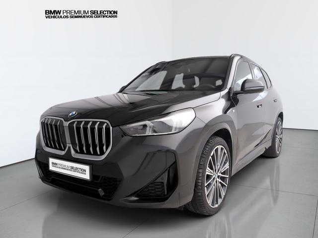 BMW X1 sDrive20i color Negro. Año 2023. 125KW(170CV). Gasolina. En concesionario Automotor Premium Velázquez - Málaga de Málaga