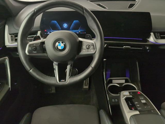 BMW X1 sDrive20i color Negro. Año 2023. 125KW(170CV). Gasolina. En concesionario Automotor Premium Velázquez - Málaga de Málaga