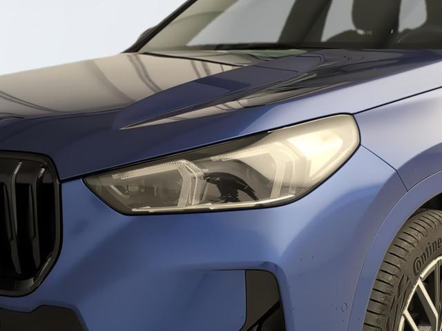 BMW X1 sDrive20i color Azul. Año 2024. 125KW(170CV). Gasolina. En concesionario Automotor Premium Marbella - Málaga de Málaga