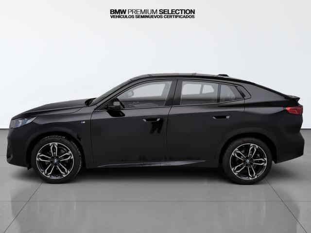 BMW X2 sDrive18d color Negro. Año 2024. 110KW(150CV). Diésel. En concesionario Automotor Premium Viso - Málaga de Málaga