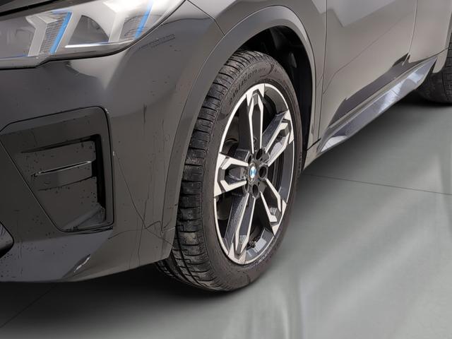 BMW X2 sDrive18d color Negro. Año 2024. 110KW(150CV). Diésel. En concesionario Automotor Premium Viso - Málaga de Málaga
