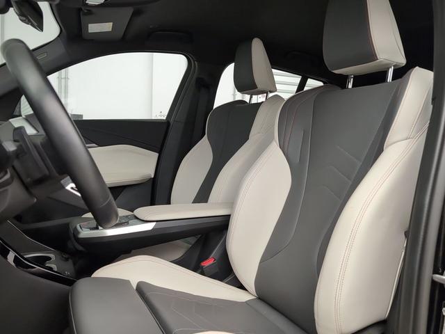 BMW X2 sDrive18d color Negro. Año 2024. 110KW(150CV). Diésel. En concesionario Automotor Premium Viso - Málaga de Málaga