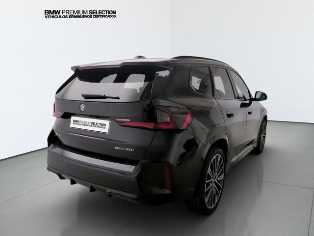 BMW X1 sDrive20i color Negro. Año 2023. 125KW(170CV). Gasolina. En concesionario Automotor Premium Marbella - Málaga de Málaga