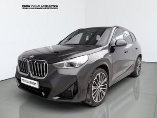 Fotos de BMW X1 sDrive20i color Negro. Año 2023. 125KW(170CV). Gasolina. En concesionario Automotor Premium Marbella - Málaga de Málaga