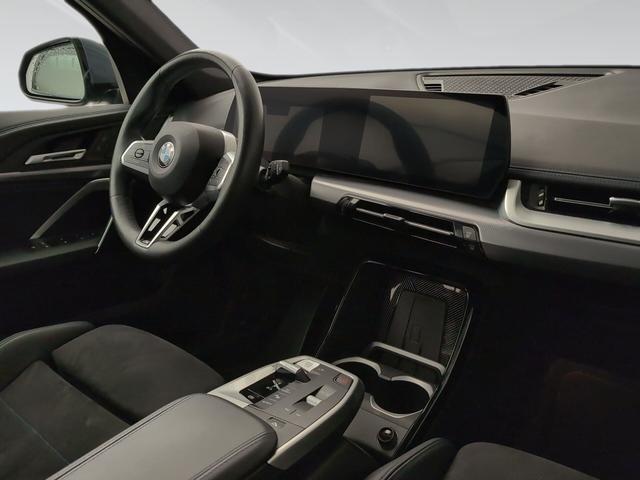 BMW X1 sDrive20i color Gris. Año 2024. 125KW(170CV). Gasolina. En concesionario Automotor Premium Viso - Málaga de Málaga