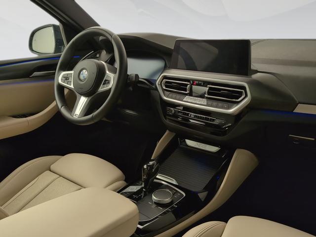BMW X4 xDrive20d color Gris. Año 2024. 140KW(190CV). Diésel. En concesionario Automotor Premium Marbella - Málaga de Málaga