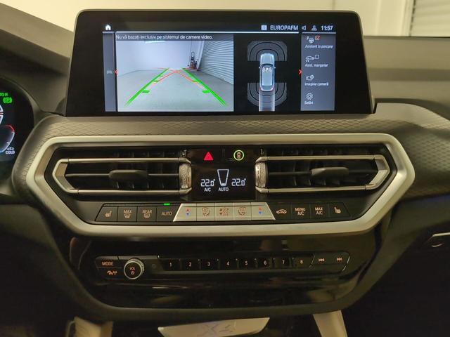 BMW X4 xDrive20d color Gris. Año 2024. 140KW(190CV). Diésel. En concesionario Automotor Premium Marbella - Málaga de Málaga