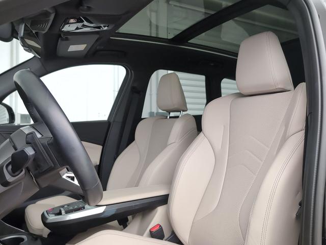 BMW X1 sDrive20i color Negro. Año 2024. 125KW(170CV). Híbrido Electro/Gasolina. En concesionario Automotor Premium Viso - Málaga de Málaga