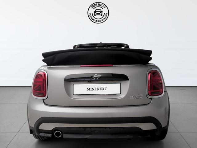 fotoG 4 del MINI MINI Cabrio Cooper 100 kW (136 CV) 136cv Gasolina del 2024 en Málaga