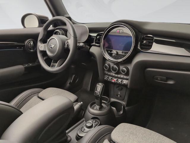 fotoG 7 del MINI MINI Cabrio Cooper 100 kW (136 CV) 136cv Gasolina del 2024 en Málaga
