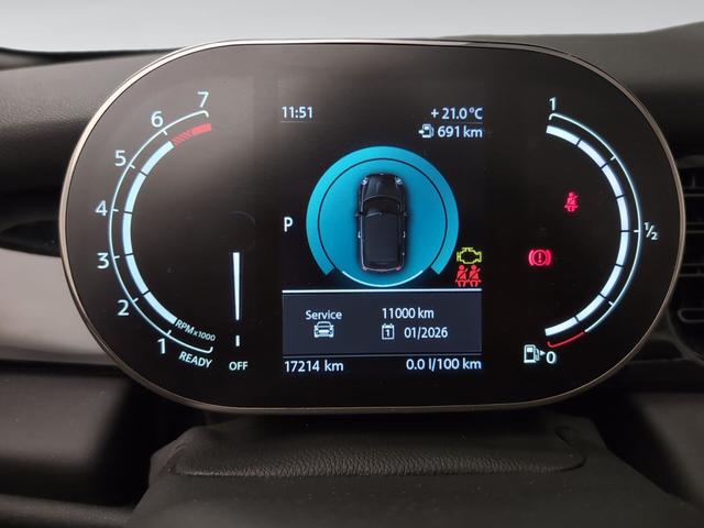 fotoG 12 del MINI MINI Cabrio Cooper 100 kW (136 CV) 136cv Gasolina del 2024 en Málaga