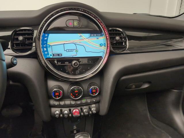 fotoG 14 del MINI MINI Cabrio Cooper 100 kW (136 CV) 136cv Gasolina del 2024 en Málaga