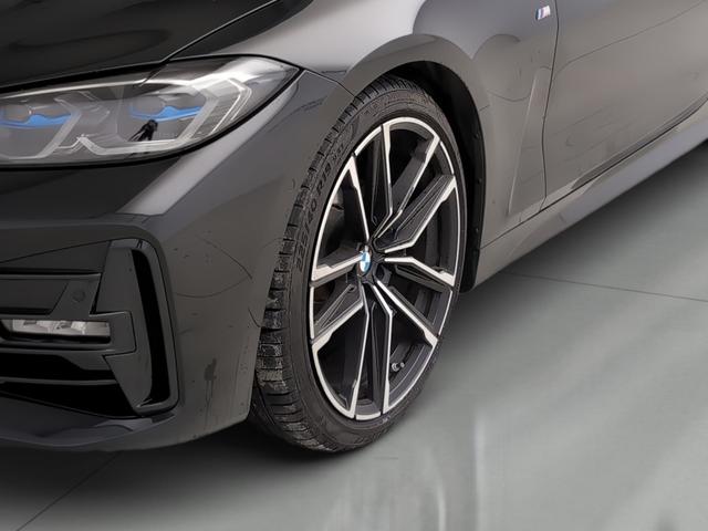 BMW Serie 4 420d Cabrio color Negro. Año 2024. 140KW(190CV). Diésel. En concesionario Automotor Premium Velázquez - Málaga de Málaga