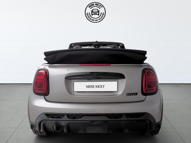fotoG 4 del MINI MINI Cabrio Cooper 100 kW (136 CV) 136cv Gasolina del 2024 en Málaga