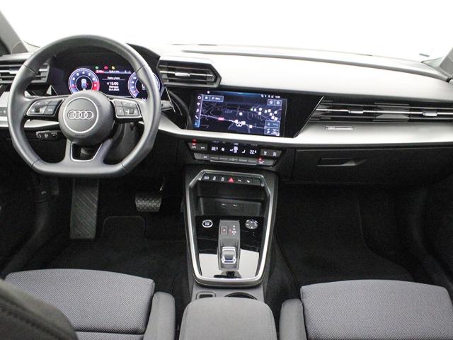 Audi A3 Sportback Black line 35 TFSI 110 kW (150 CV) S tronic