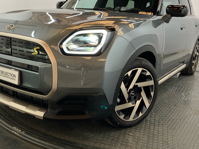 fotoG 5 del MINI MINI Countryman SE ALL4 230 kW (313 CV) 313cv Eléctrico del 2024 en Baleares
